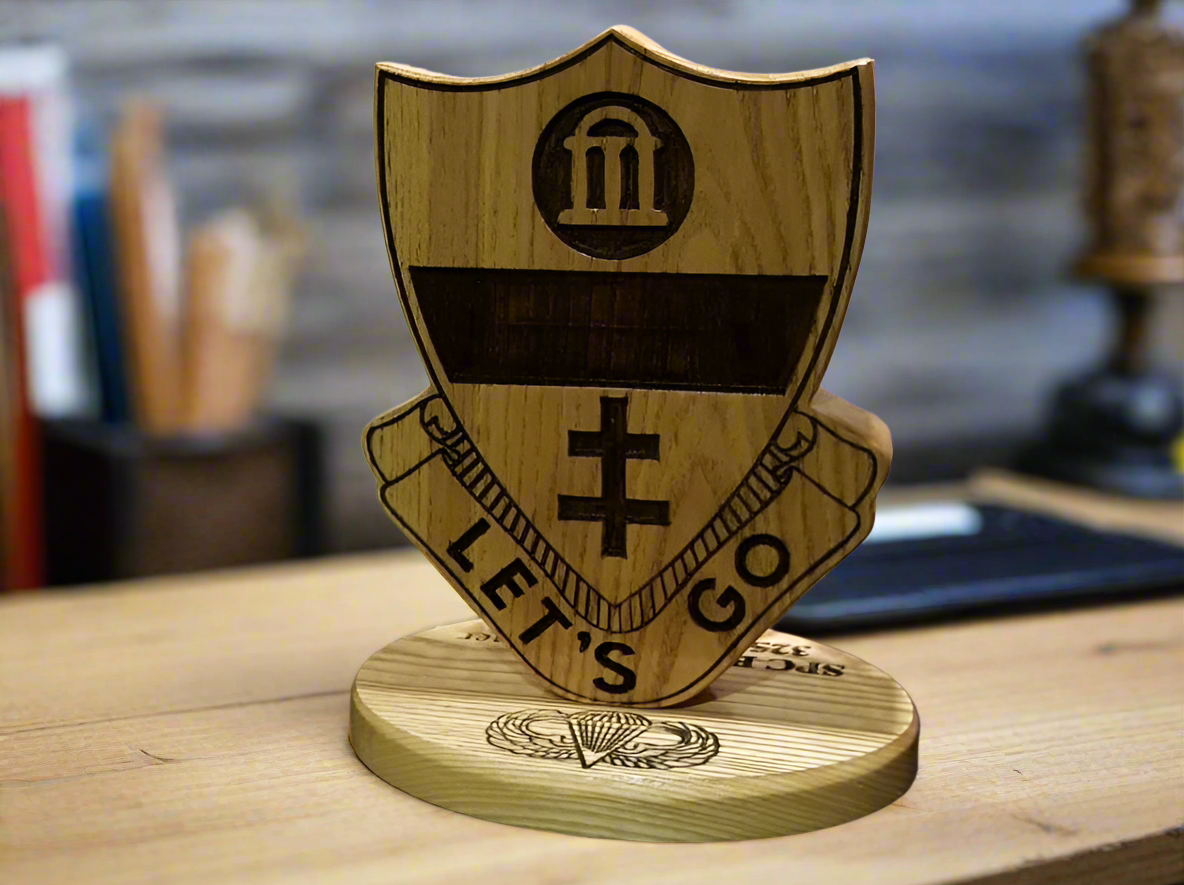 325th Airborne Infantry Regiment Desk Carving