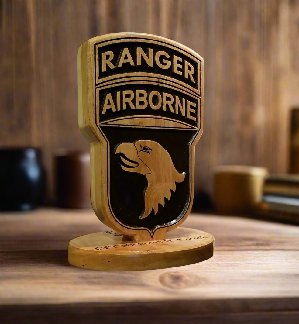 101st Airborne Division (Air Assault) Desk Carving