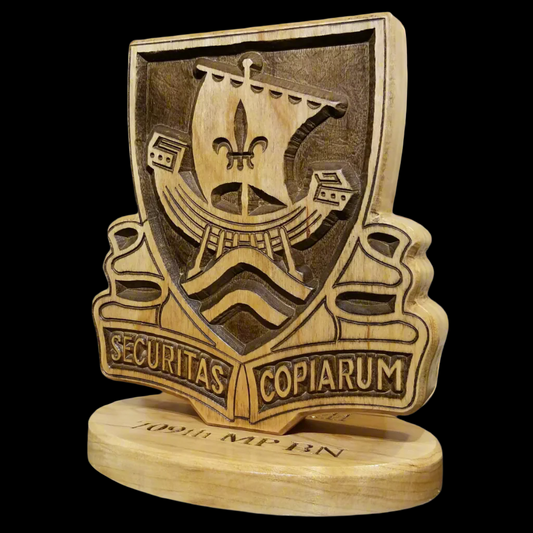 709th Military Police Battalion Desk Carving